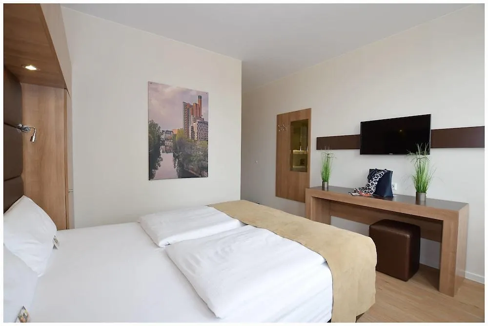 Motel Plus Berlín Německo