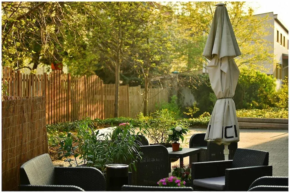 Motel Plus Berlino 3*,  Germania