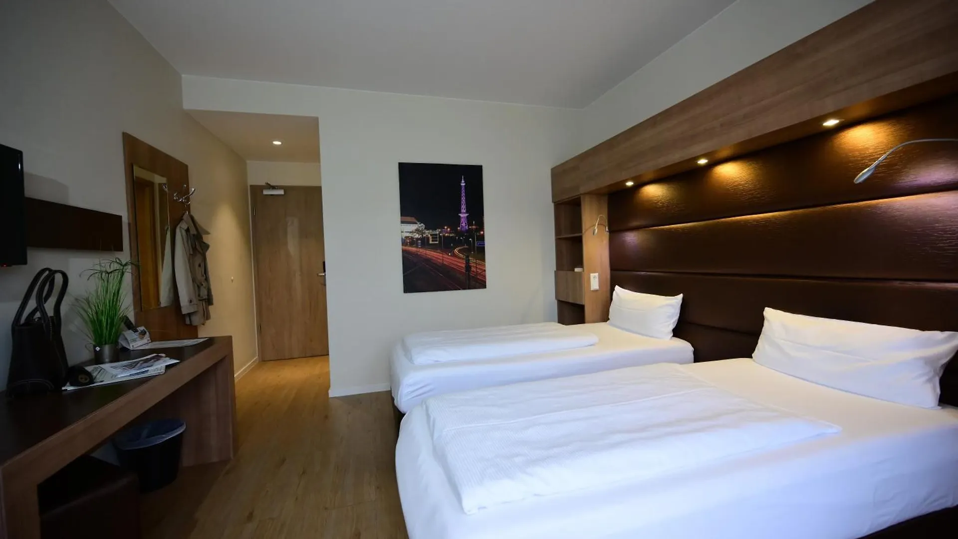 Motel Plus Berlino Germania